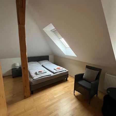 Doppelzimmer, Tv- Bad, Kuehlschrank- Parkplatz-17 Meine Buitenkant foto
