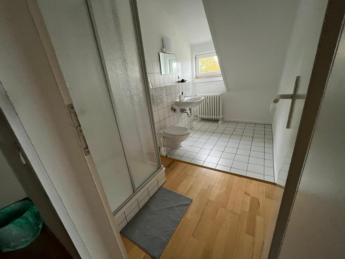 Doppelzimmer, Tv- Bad, Kuehlschrank- Parkplatz-17 Meine Buitenkant foto
